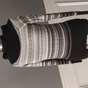 White house Black Market